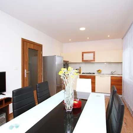 Anica Apartamento Trogir