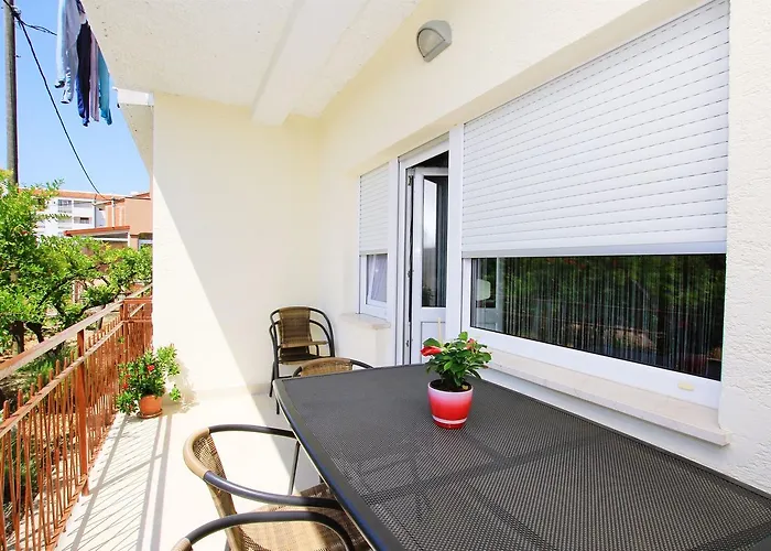 Apartament Anica *